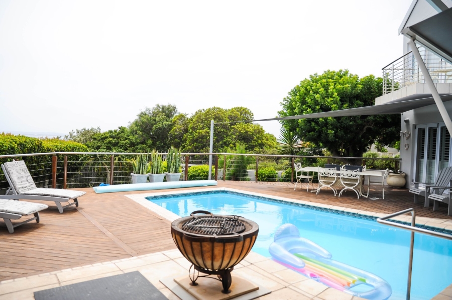 5 Bedroom Property for Sale in Myburgh Park Western Cape